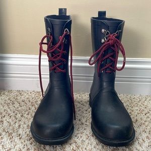 Size 7 Black Merona Rain Boots